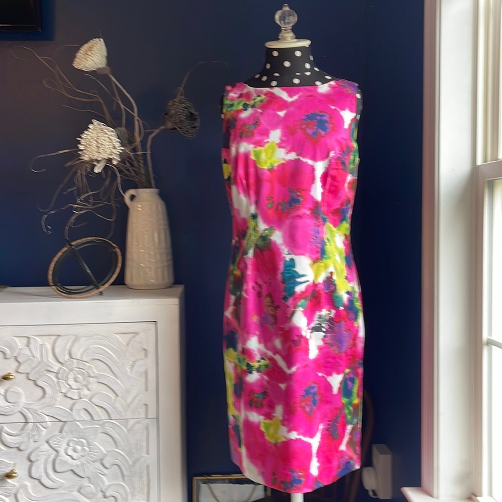Ann Taylor Pink Floral Dress size 8